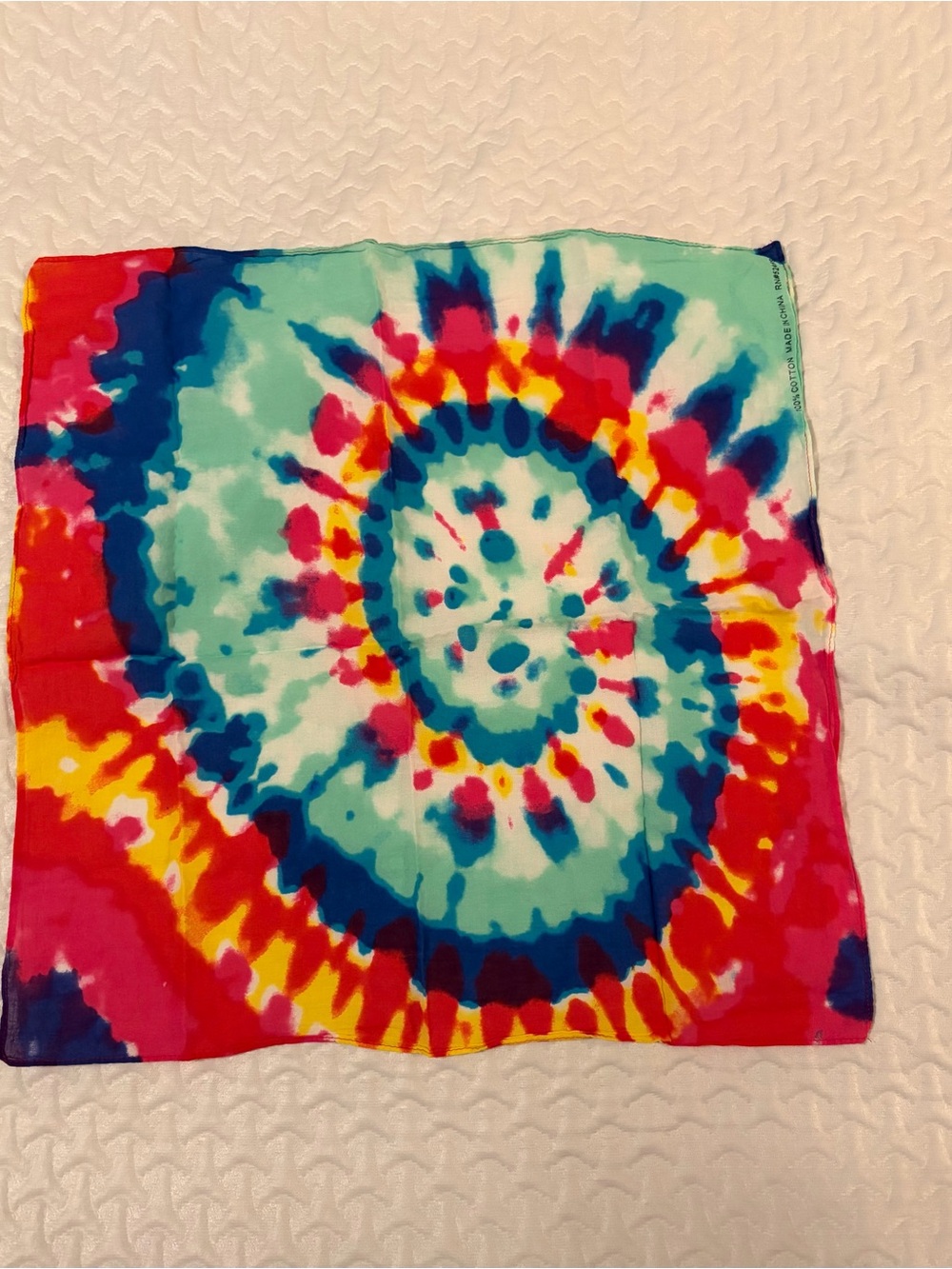 Vibrant Tie-Dye Cotton Scarf in Multicolor